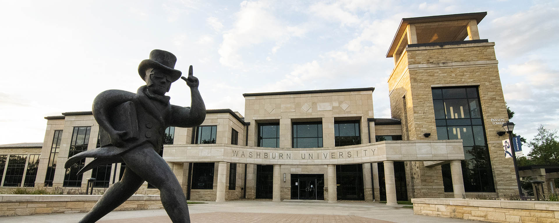 Entrance to Morgan Hall with an Ichabod statue.